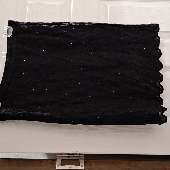 St. John lace rhinestone skirt - Picture 1 of 6